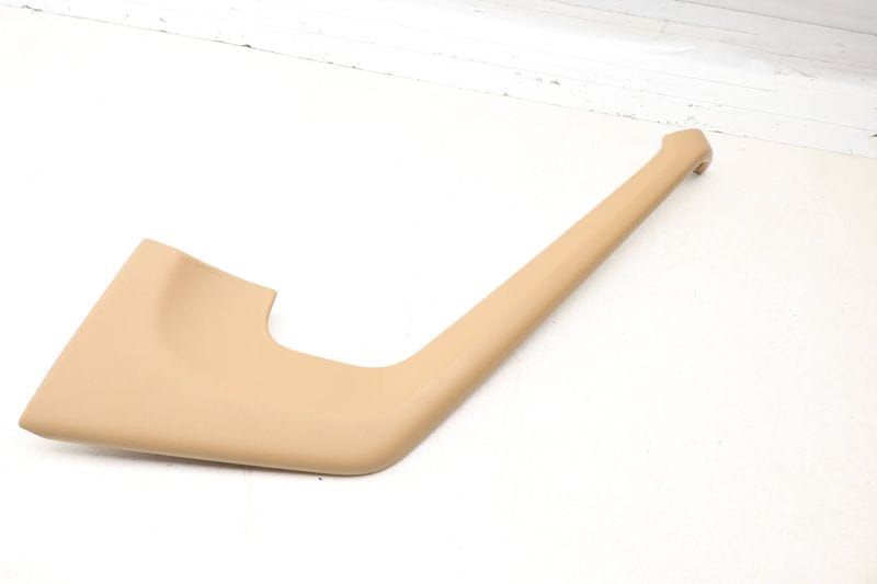 Center Console Trim 95B864366 — Used (SKU 700115)