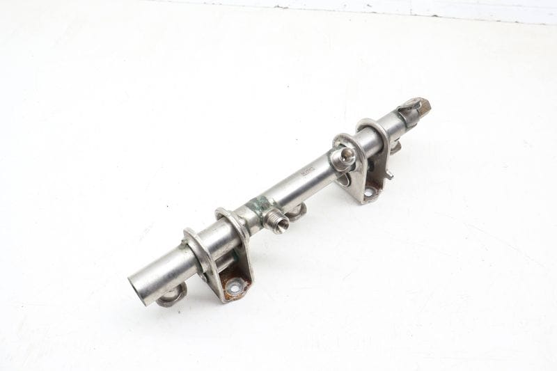 Fuel Rail 94611011700 — Used (SKU 700485)