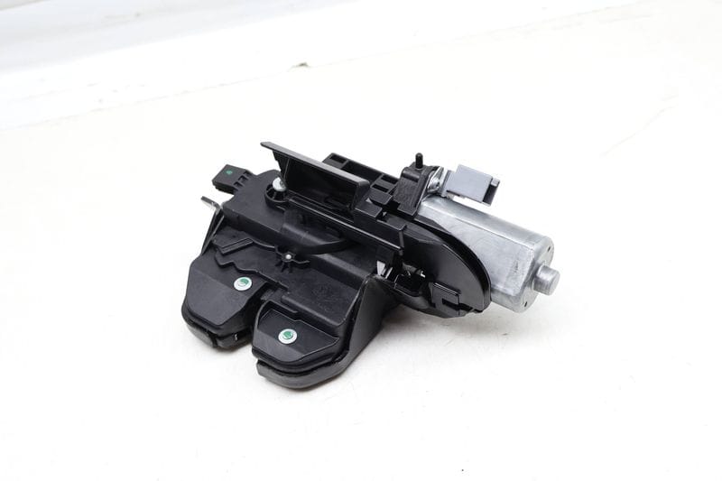 Trunk Hatch Lock / Motor (UPPER) 95B827505B — Used (SKU 664360)