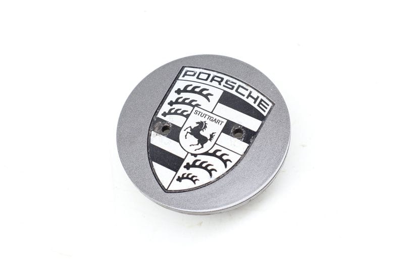 Wheel Center Cap 95B601151 — Used (SKU 700081)