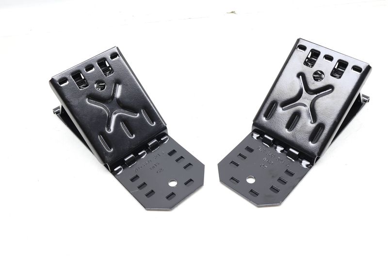 Wheel Chock / Stop Set 7L0860321A — Used (SKU 664530)