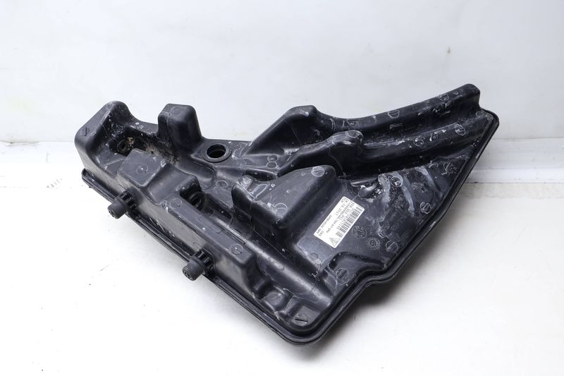 Windshield Washer Reservoir / Tank / Bottle 95B955451 — Used (SKU 664401)
