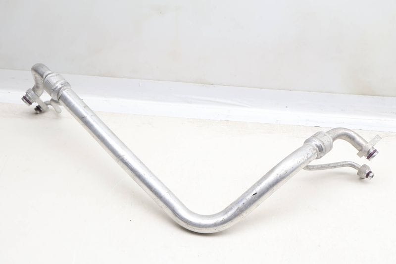 AC Hose / Line / Pipe 5QM816738 — Used (SKU 633372)