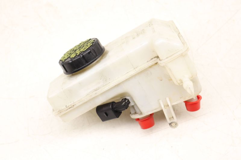 Brake Fluid Reservoir / Tank 5Q1611301C — Used (SKU 534498)