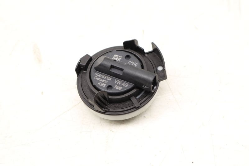 Airbag Impact / Crash Sensor 5Q0959354 — Used (SKU 534528)