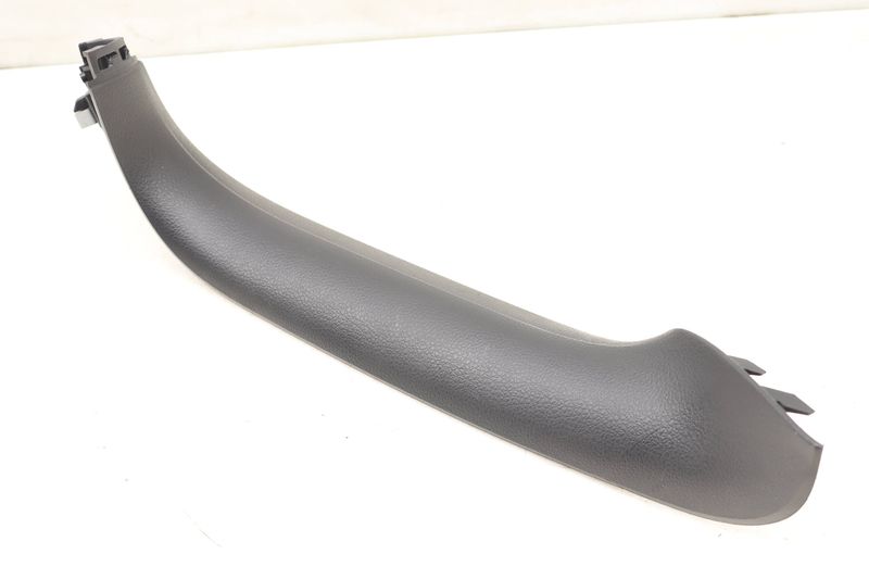 Upper Trunk / Hatch Trim Panel 5GM867603 — Used (SKU 516557)