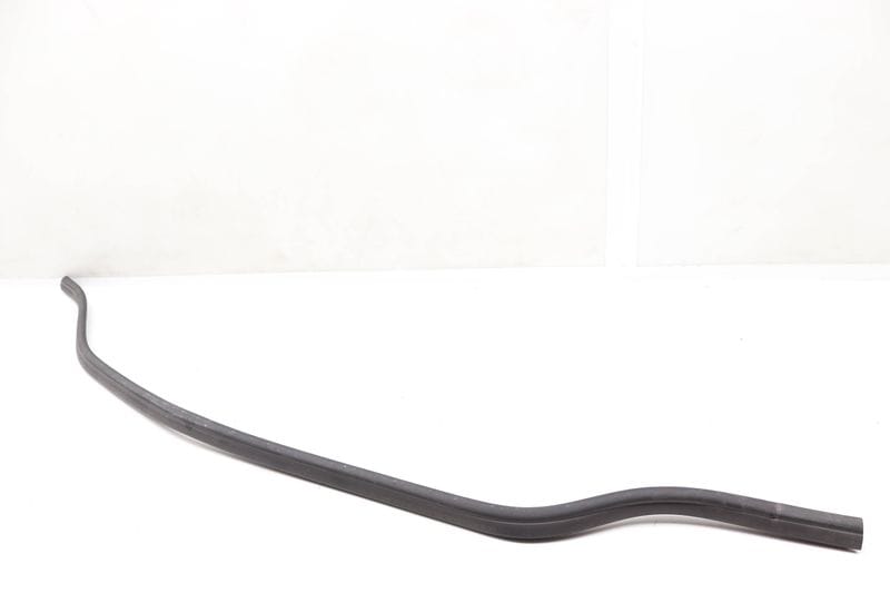 Rain Tray Seal / Hood Weather Stripping 5GM823723 — Used (SKU 569711)