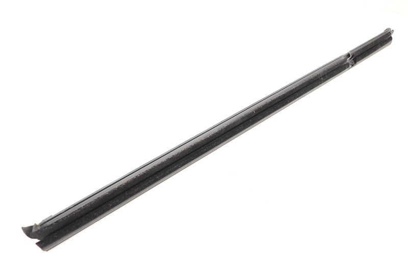 Inner Door / Window Slot Seal 5GM839479C — Used (SKU 534068)