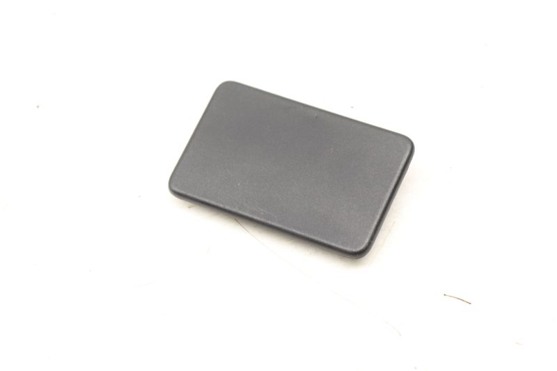 Upper Seat Backrest Cap / Cover 5G0886296 — Used (SKU 516401)
