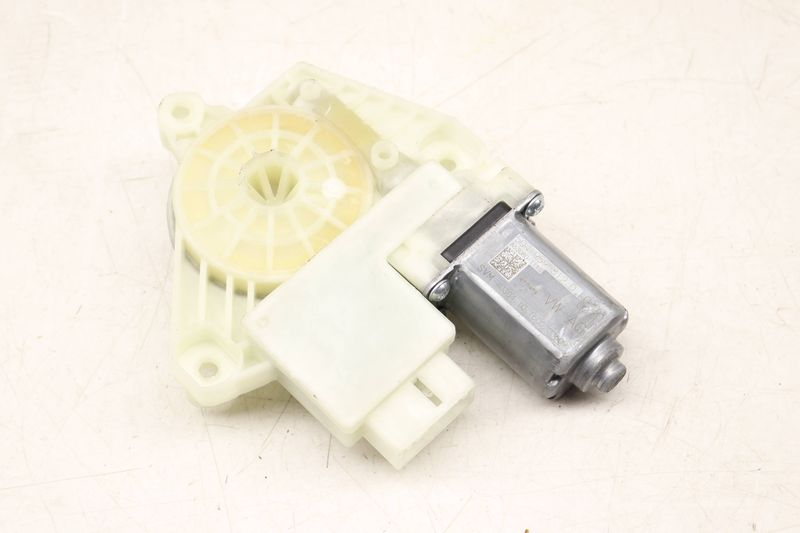 Window Lifter Motor 5Q4959812D — Used (SKU 516824)