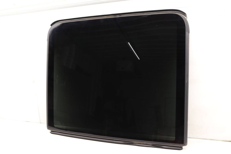 Sunroof / Sun Roof Glass Panel 5G9877056 — Used (SKU 516326)