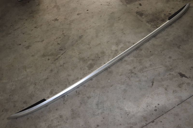 Roof Rail 5G9860044D — Used (SKU 516965)