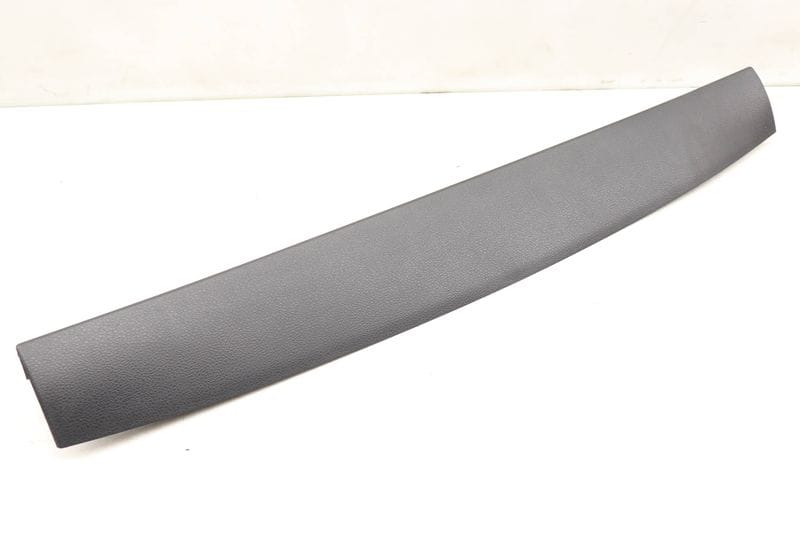 Upper Hatch / Trunk Trim Panel (CENTER) 5G9867587 — Used (SKU 516559)