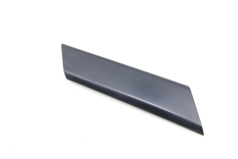 Interior Door Handle Trim 5GM868039 — Used (SKU 633187)