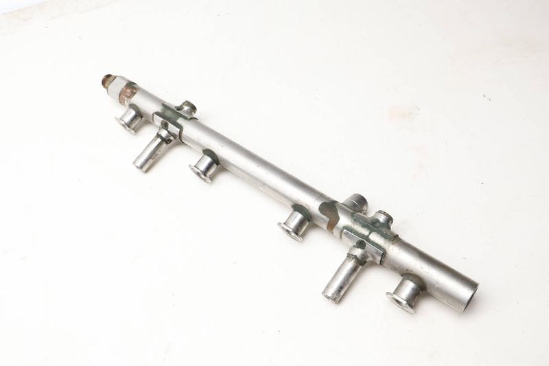 Fuel Rail 06K133317H — Used (SKU 628071)