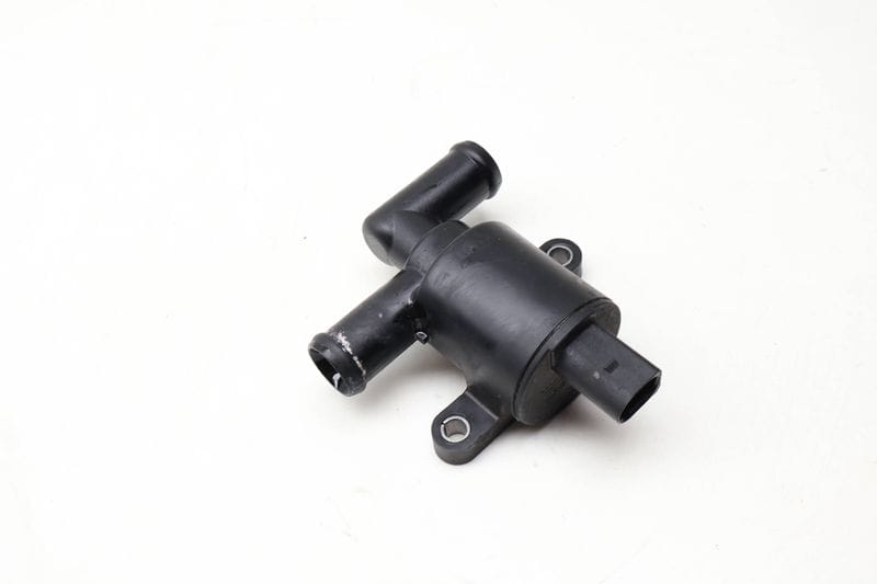 Heater Control Valve Unit 4H0121671D — Used (SKU 628030)