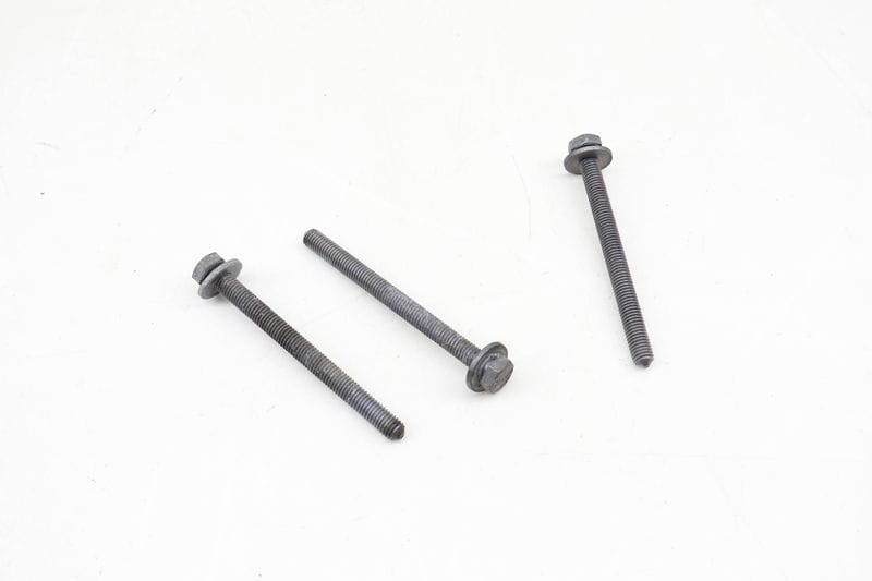 M8X95 Hex Screw / Bolt Set (3) N91204501 — Used (SKU 628176)