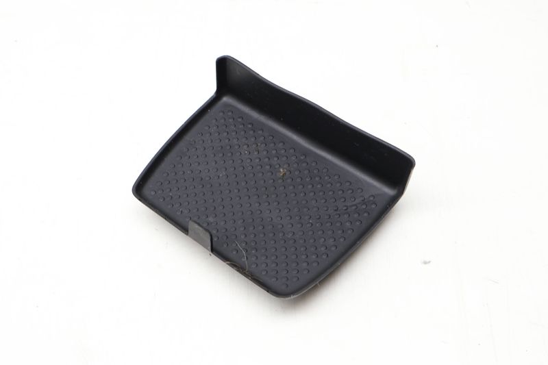 Center Console Storage Bin Insert 5GM863328B — Used (SKU 627952)