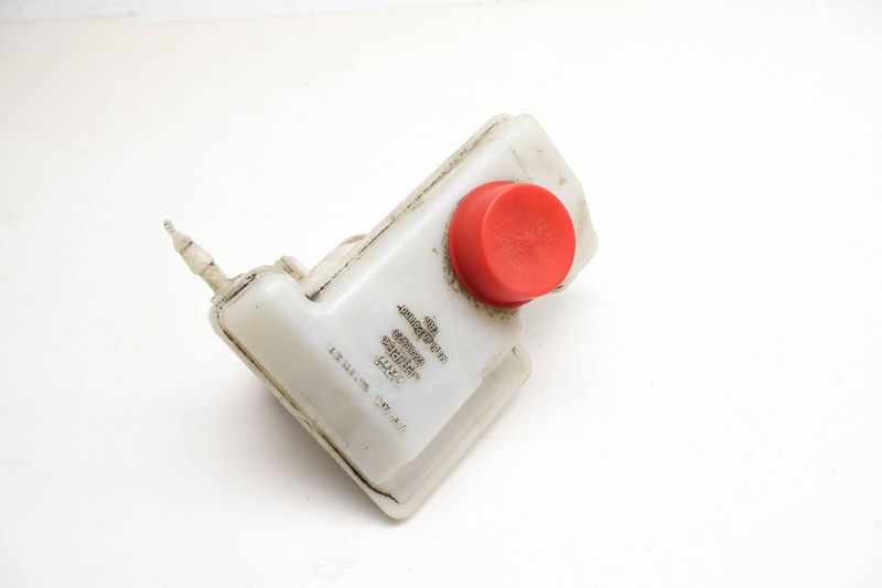 Brake Fluid Reservoir / Tank 5Q1611301C — Used (SKU 726133)