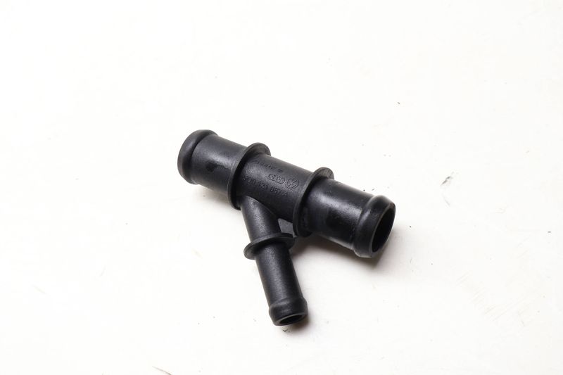 Coolant T-Piece Adapter 5Q0121087A — Used (SKU 661148)