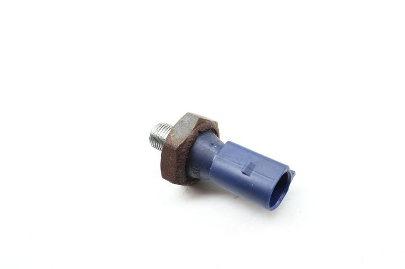 Engine Oil Pressure Switch / Sensor 06K919081 — Used (SKU 660903)