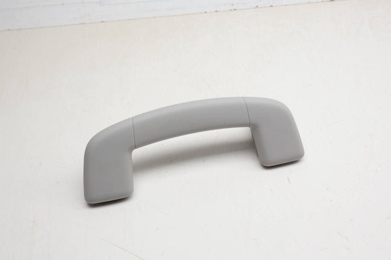 Grab Handle 5G9857607A — Used (SKU 725777)