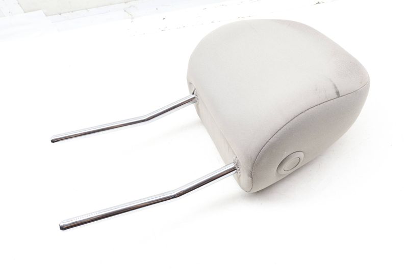 Headrest / Head Rest (CLOTH) 5GM881903 — Used (SKU 660684)