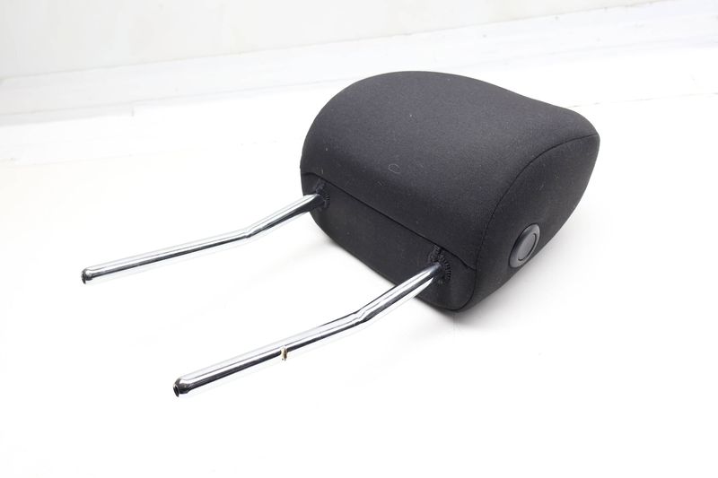 Headrest / Head Rest (CLOTH) 5GM881903 — Used (SKU 725940)