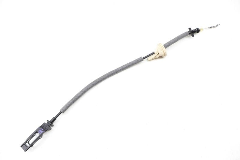 Interior Door Handle Release / Bowden Cable 5G4837085B — Used (SKU 726032)