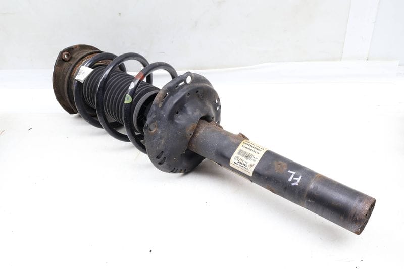 Strut / Spring Assembly 5QM413023AK — Used (SKU 661069)