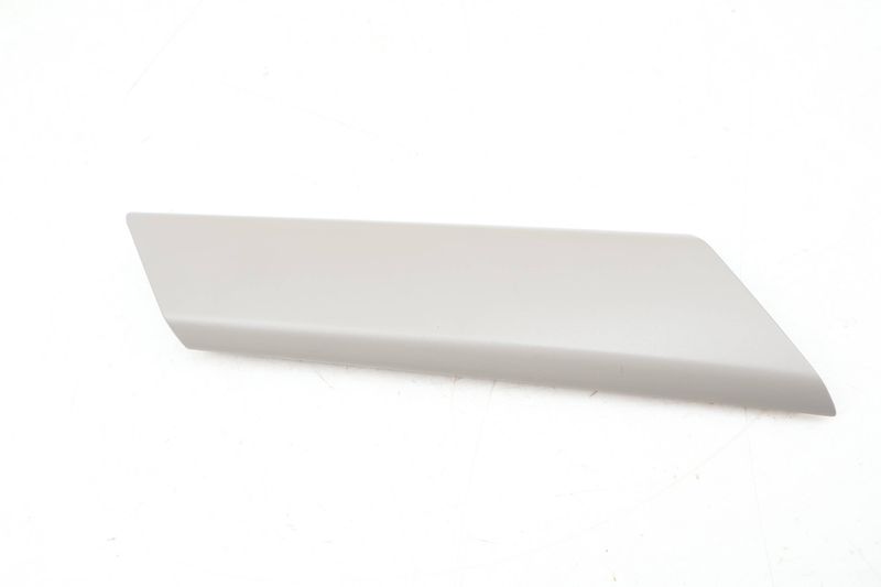 Interior Door Handle Trim 5GM868039 — Used (SKU 660791)
