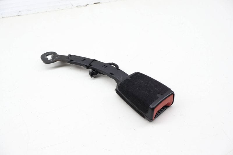 Seat Belt Buckle / Receiver 5GM857756B — Used (SKU 725993)
