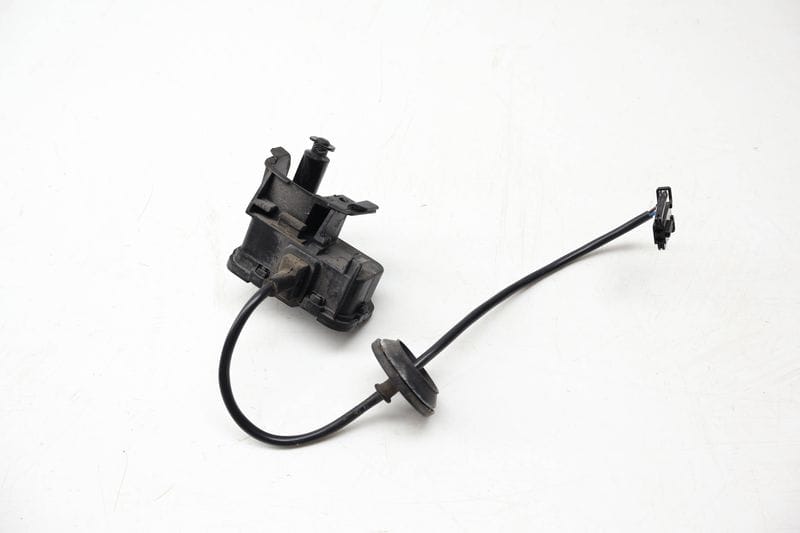 Fuel Door Lock Actuator 5C6810773H — Used (SKU 725852)