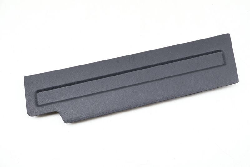 Trunk Trim / Cover 5G9867463 — Used (SKU 660692)