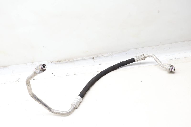Lower AC Hose / Line / Pipe (HIGH PRESSURE) 5Q0816721M — Used (SKU 661115)