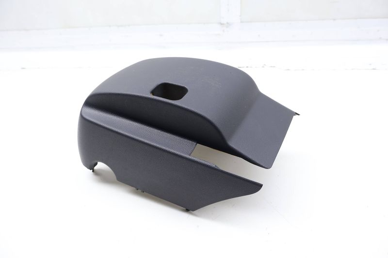 Lower Steering Column Trim / Cover 5G0858566G — Used (SKU 725951)