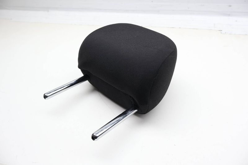 Headrest / Head Rest (CLOTH) 5GM885901E — Used (SKU 725941)