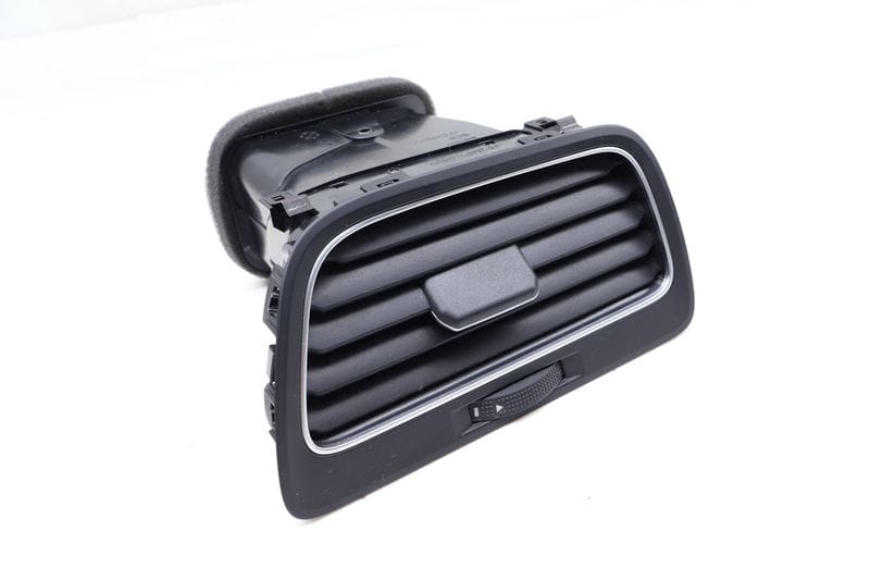 Dash Air Vent 5GM819704A — Used (SKU 660711)