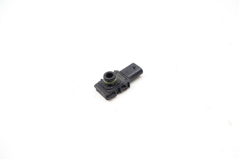 Secondary Air Pump Pressure Sensor 06L906052 — Used (SKU 725910)
