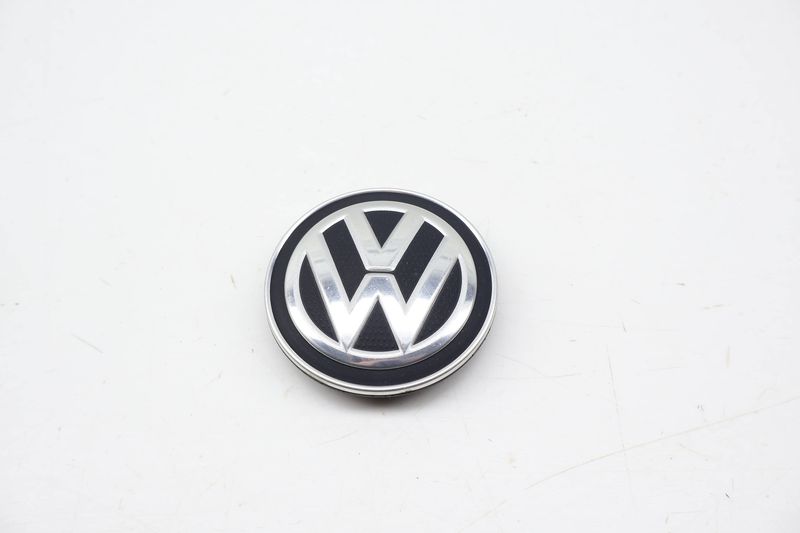 Wheel Center Cap / Cover 5G0601171 — Used (SKU 725838)