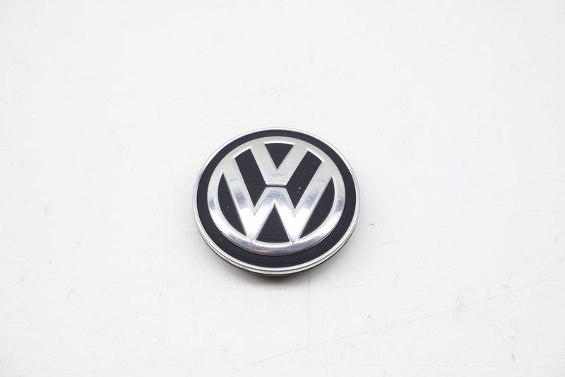 Wheel Center Cap / Cover 5G0601171 — Used (SKU 725840)
