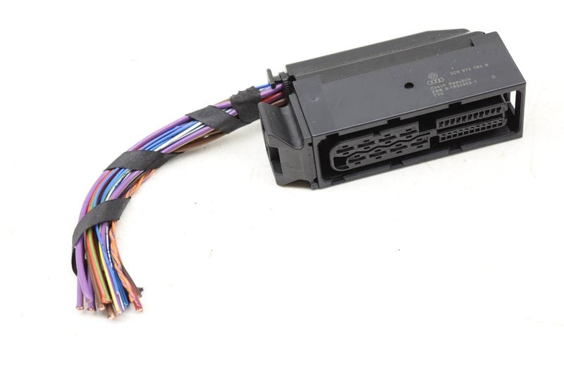 Emergency / Parking Brake Module Wiring Connector / Pigtail 3C0973763B — Used (SKU 494429)