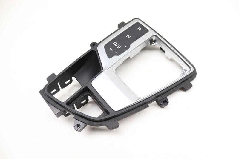 Automatic Shift Selector Cover / Circuit Board 8W1713111C — Used (SKU 591451)