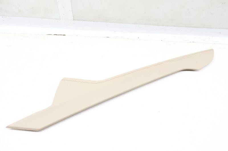 Center Console Trim Panel 8W1863305B — Used (SKU 636135)