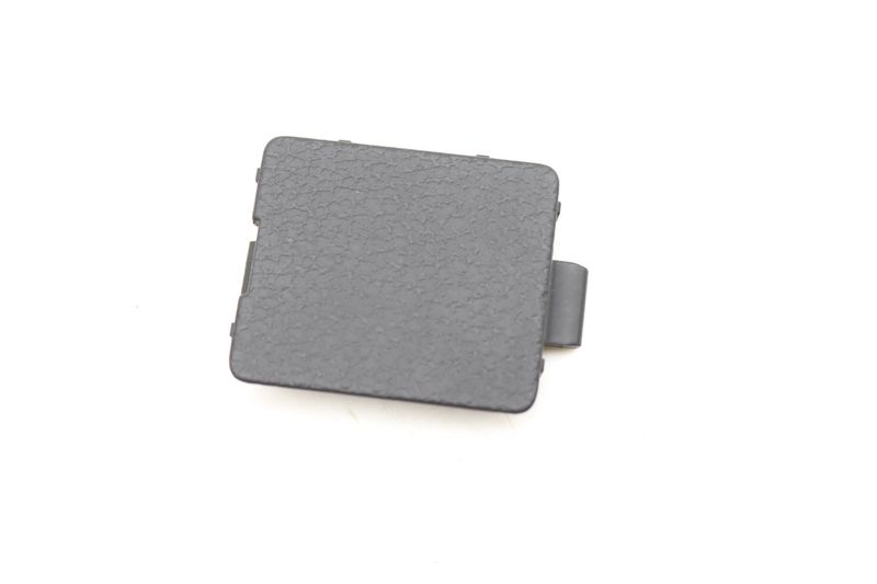 Center Console Screw Cap / Cover 8W0863274 — Used (SKU 591460)