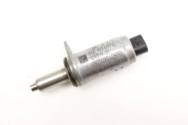 N205 Cam Valve / Camshaft Adjustment Solenoid 06E103697L — Used (SKU 591495)