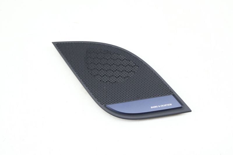 Dash Speaker Grille / Cover (BANG & OLUFSEN) 8W1857228A — Used (SKU 636105)
