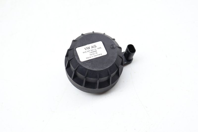 Engine Sound / Impact Sound Actuator Module 4H0907601D — Used (SKU 678880)