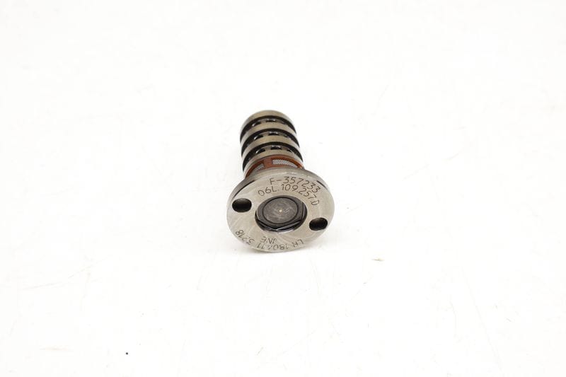 Cam / Camshaft Oil Control Valve 06L109257D — Used (SKU 678917)