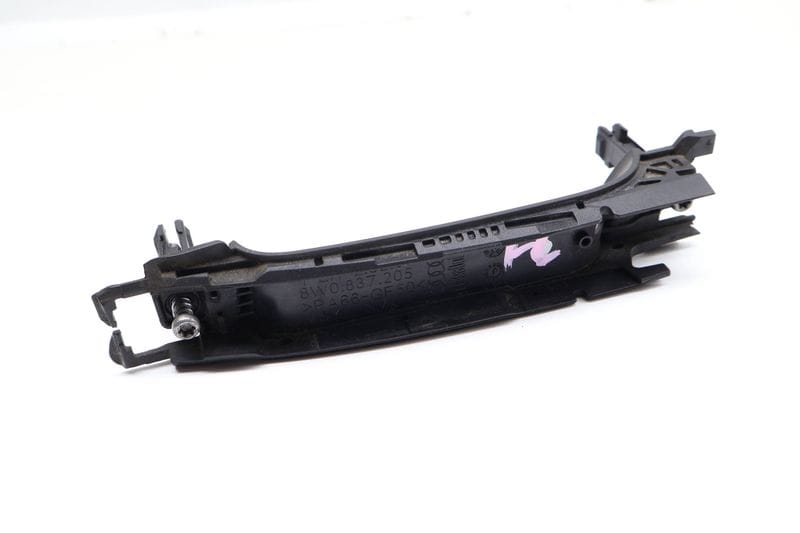 Exterior Door Handle 8W0837205 — Used (SKU 648800)